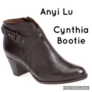 Anyi Lu dark brown Cynthia leather Booties
